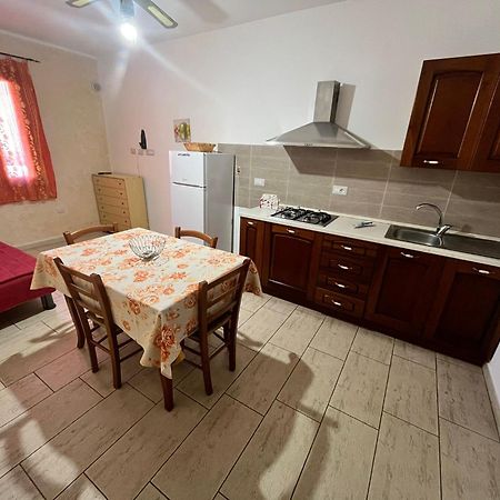 Il Girasole Villa SantʼAntìoco Oda fotoğraf